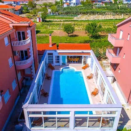 Boutique Mojsan Apartment *