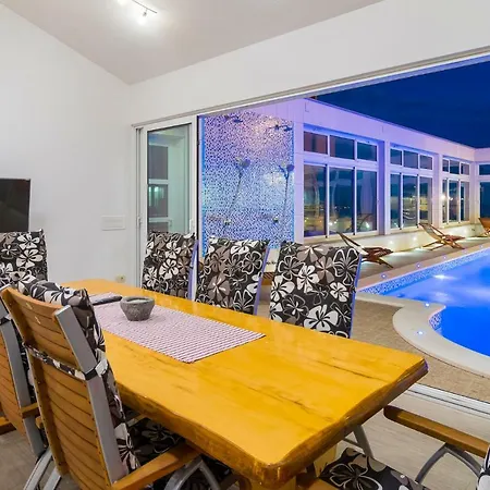 Boutique Mojsan Apartment *