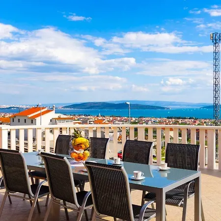 Boutique Mojsan Apartment Kaštela